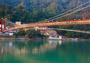 Guests with rental car